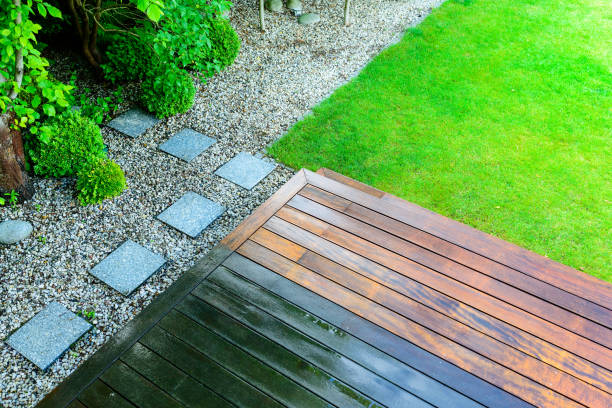 Best Pool Deck Cleaning  in Flordell Hills, MO